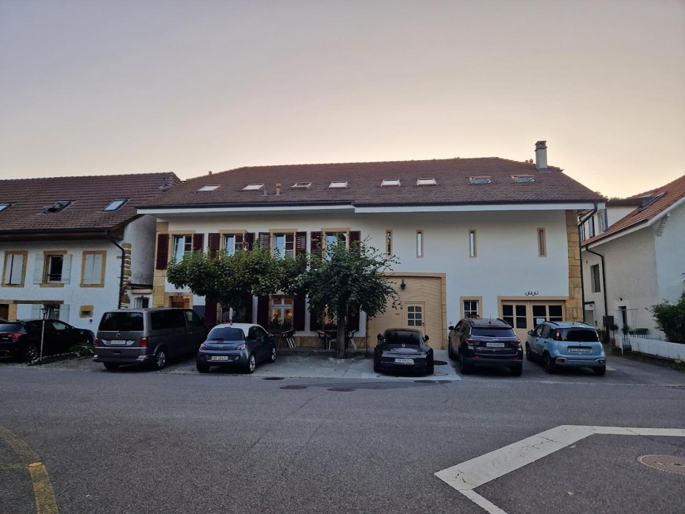 Hotel Restaurant Croix Blanche Sugiez Dış mekan fotoğraf